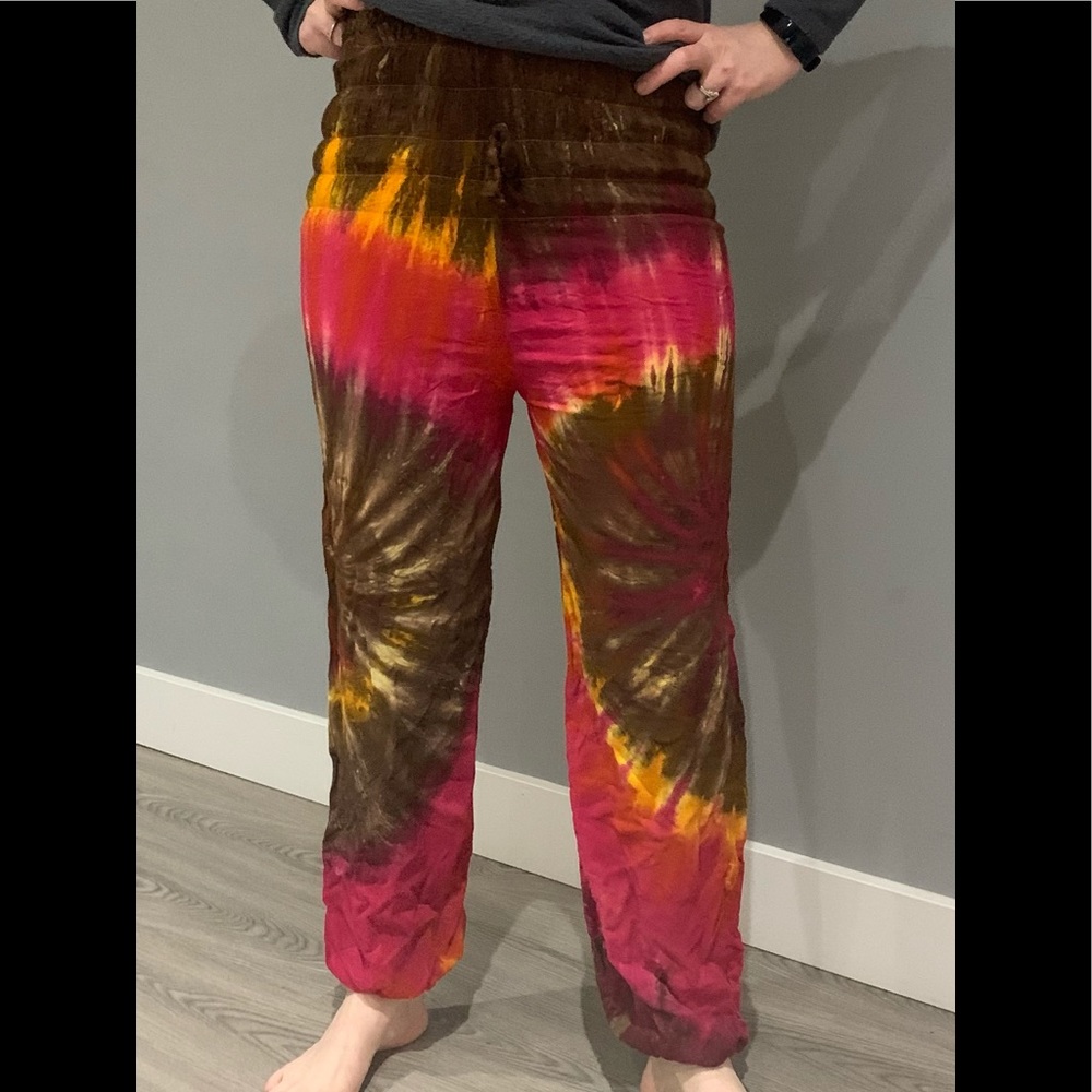 NWOT Tie Dye Boho Baggy Pants